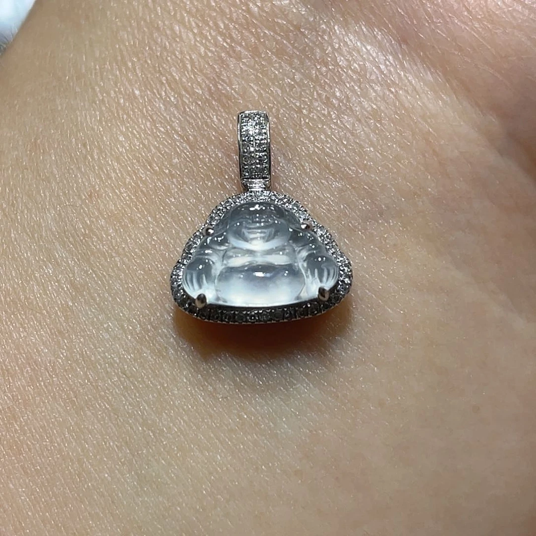 翡翠18K金镶嵌颈饰吊坠