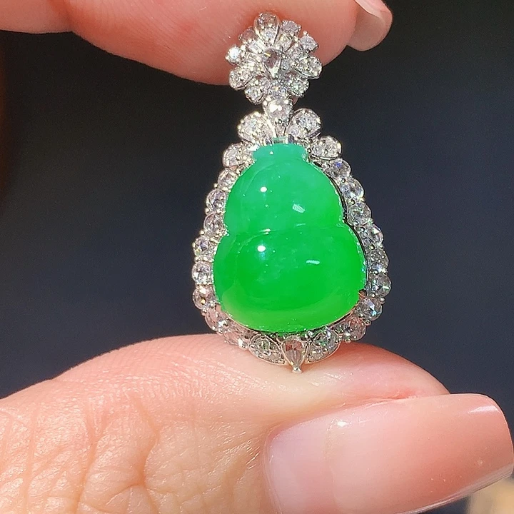 翡翠18K金镶嵌吊坠(不含链)