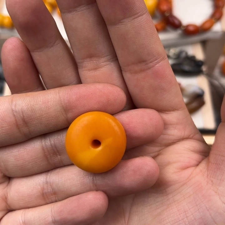 蜜蜡未镶嵌颈饰老蜜蜡饼子吊坠