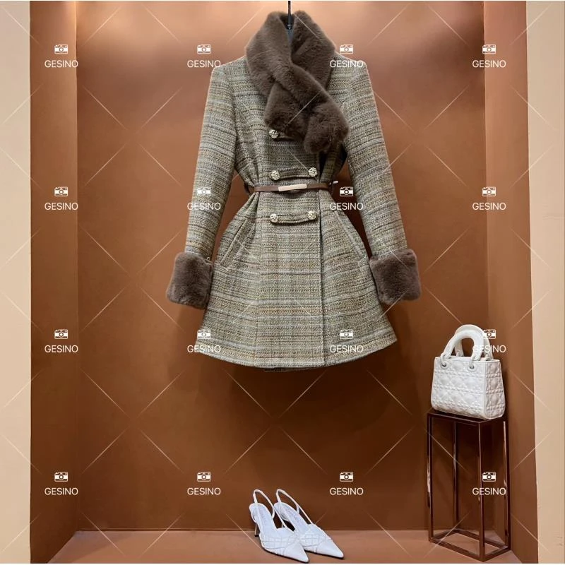 【露】白鸭绒时尚轻奢显瘦气质网红粗花呢秋冬羽绒服  QD-2025586