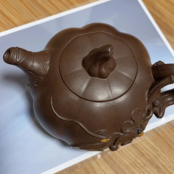 茶壶底槽青紫砂艺术作品