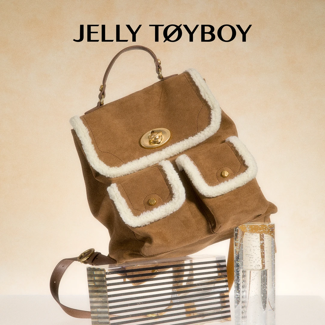 【新品】JTB无界背包.秋冬新款毛绒双肩包学院风实用大容量双肩包