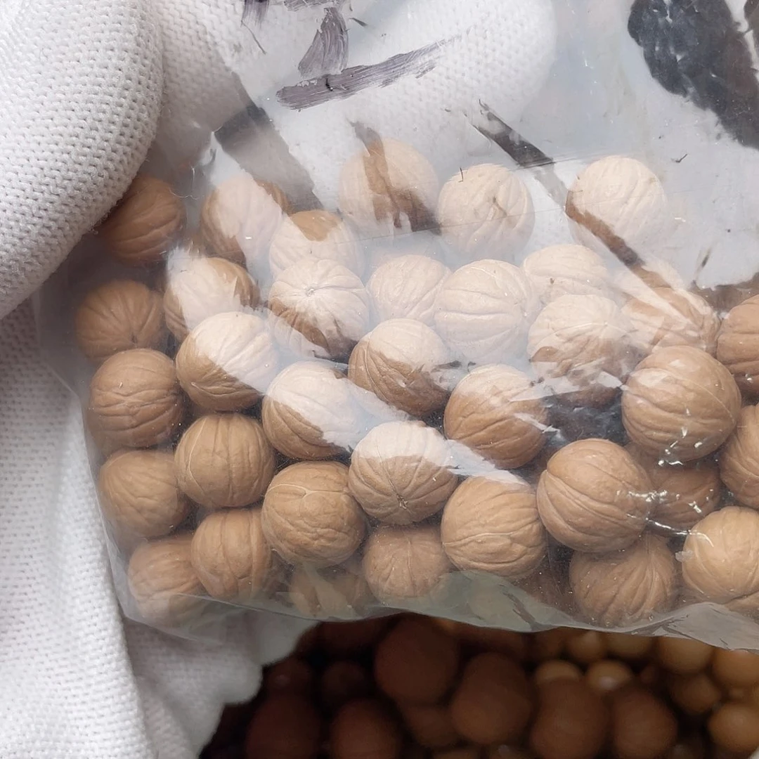 猴头核桃手串小**刻文玩