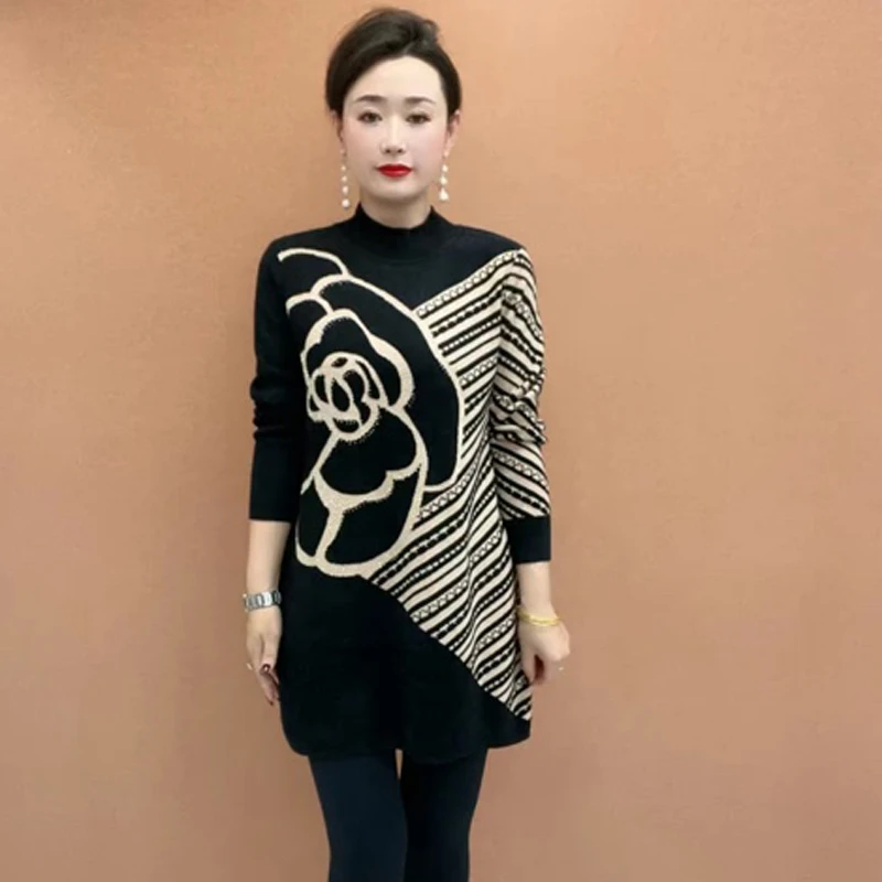 妈妈装2024秋冬新款针织女上衣中老年毛衣打底衫宽松外穿洋气