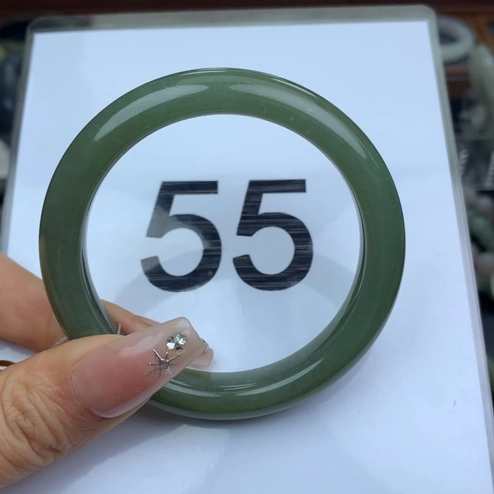 未镶嵌手镯和田玉3