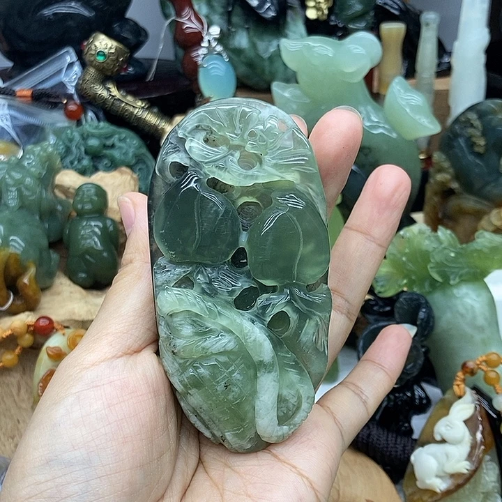 穿***期未镶嵌岫玉手把件