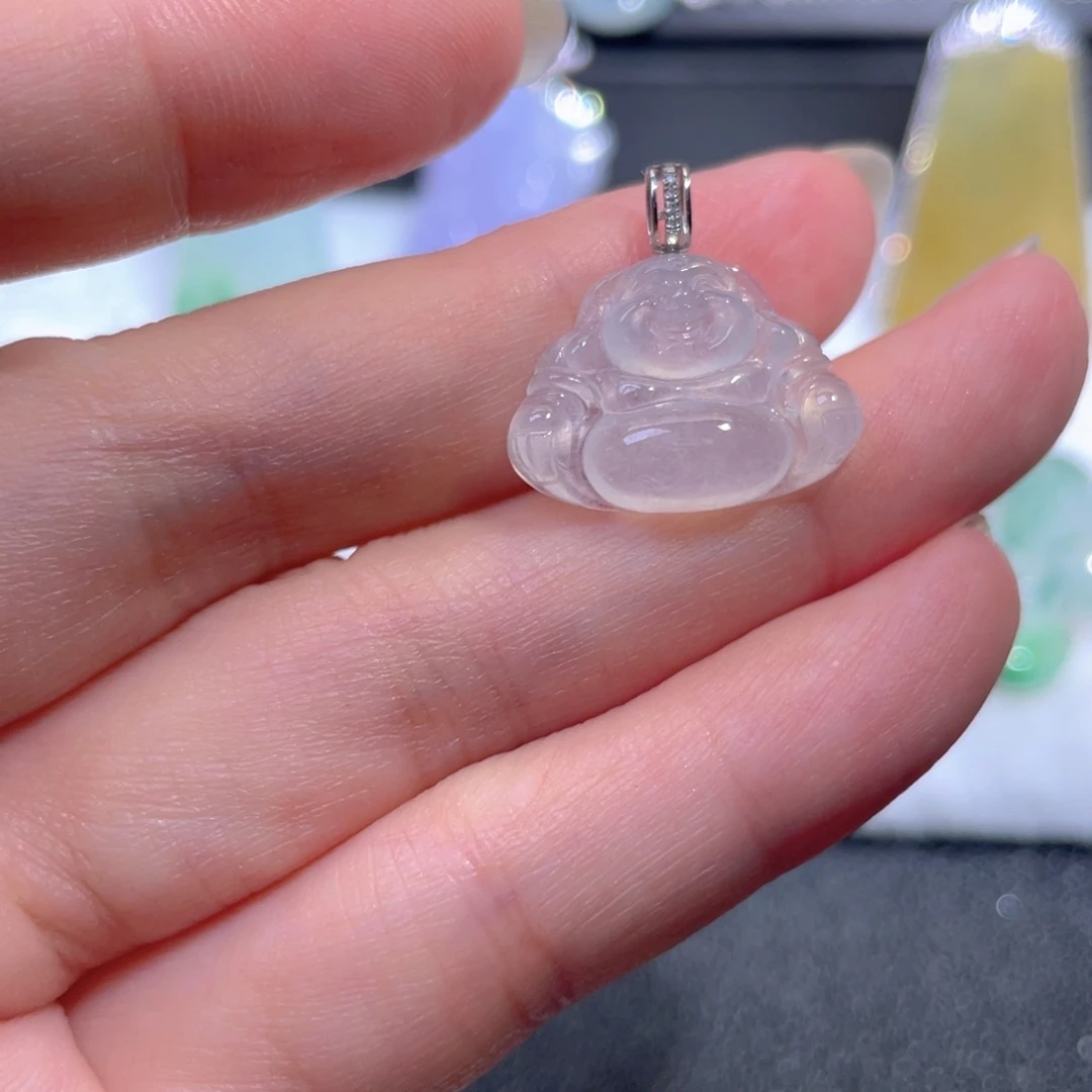 翡翠18K金镶嵌颈饰翡翠