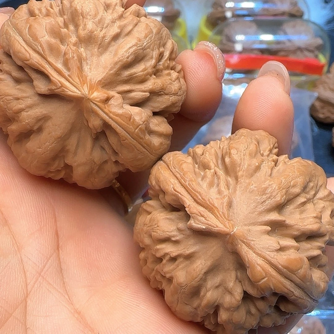 文玩核桃吊坠44霸王龙