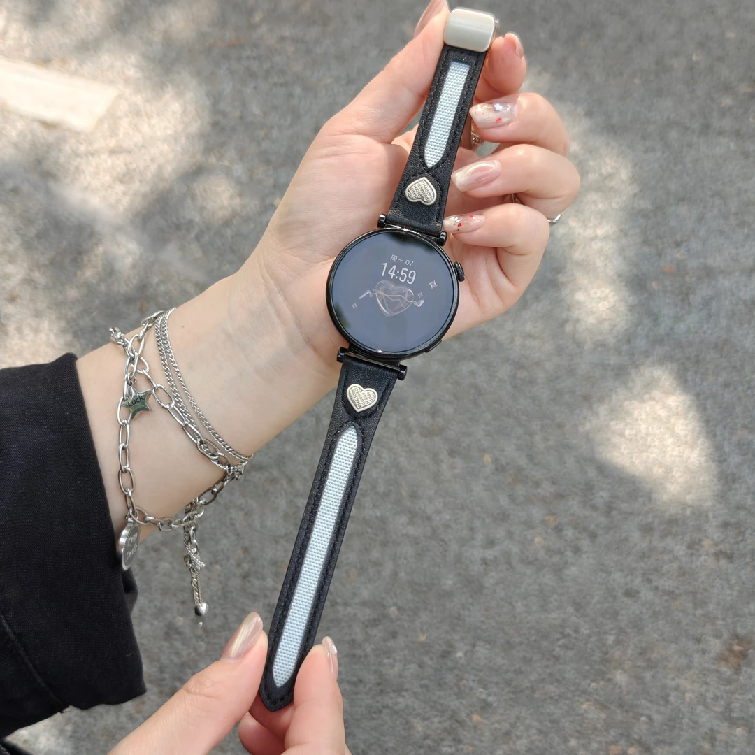 适用华为watch5表带gt6爱心镂空折叠磁吸扣皮质gt5 pro商务款表带