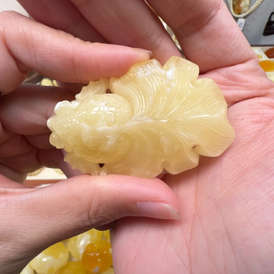 琥珀未镶嵌裸石蜜蜡