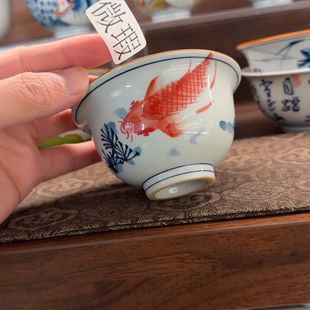 釉下手绘茶具微瑕
