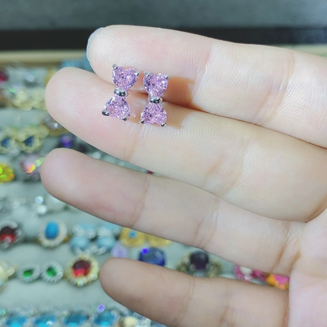 【闪购商品】银S925镶嵌耳饰托帕石