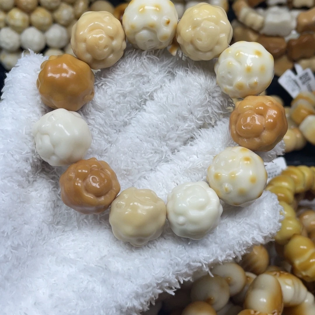 手串菩提根/象牙果12.31.15微瑕羊