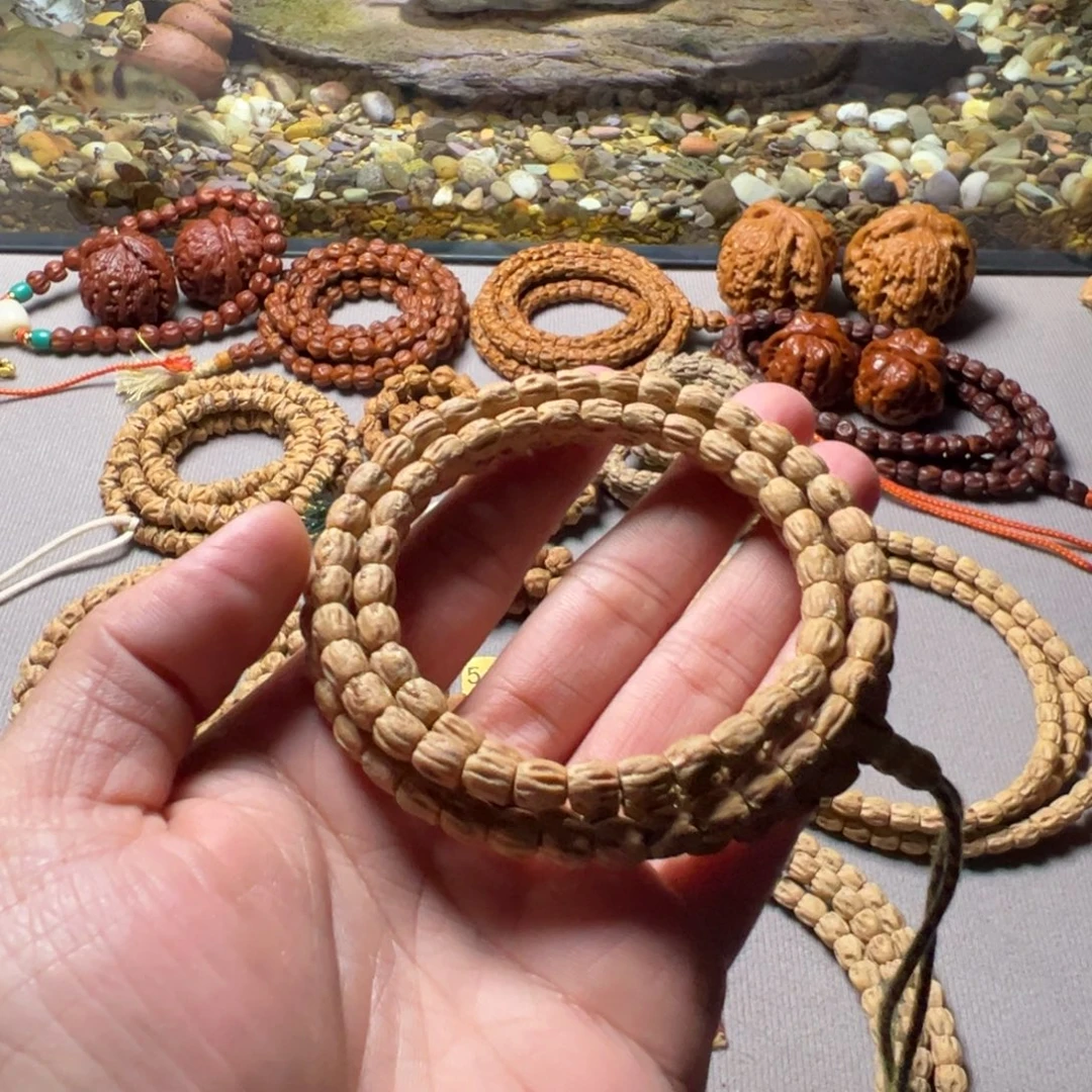 z***.柏香籽/百香籽吊坠A4