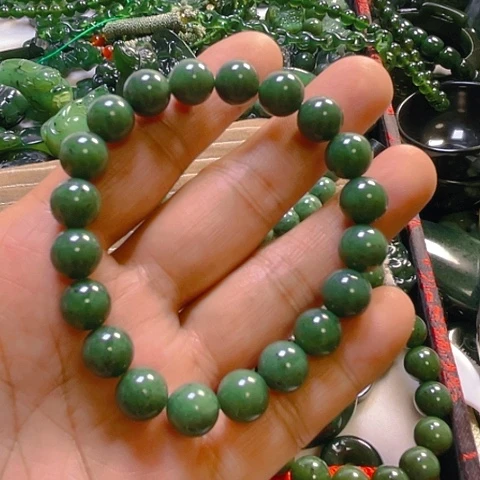 蛇纹石玉颈饰未镶嵌郭****5