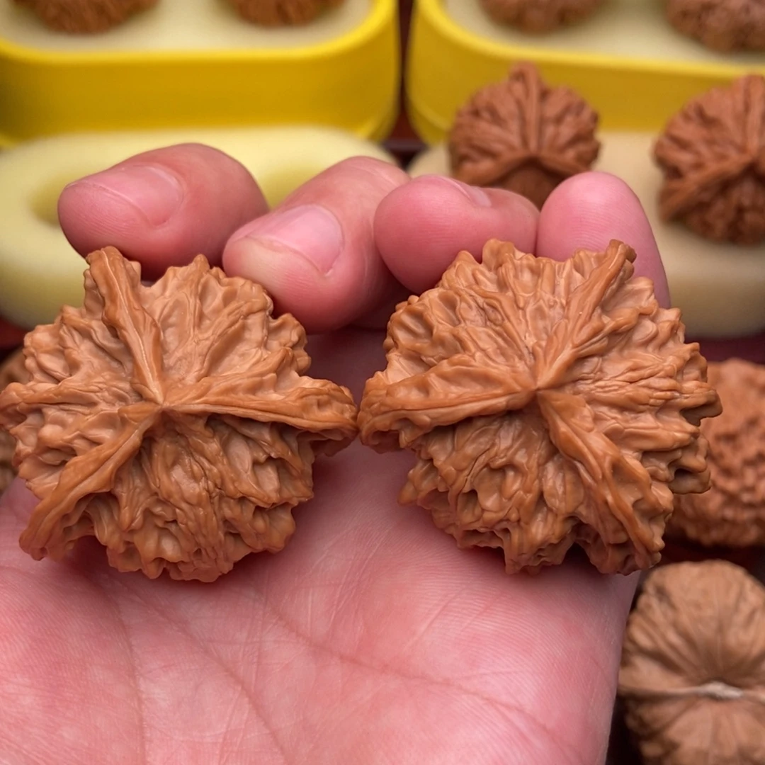 文玩核桃把件全品大奔41