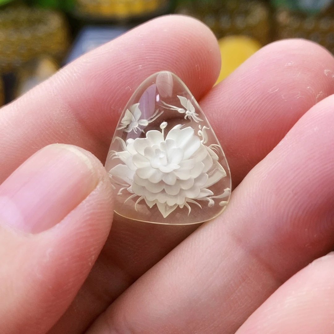【闪购商品】金珀吊坠(不含链)未镶嵌