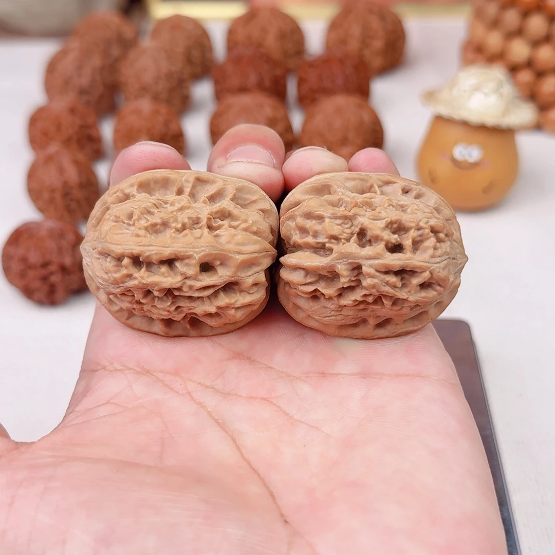 文玩核桃吊坠16将军膀