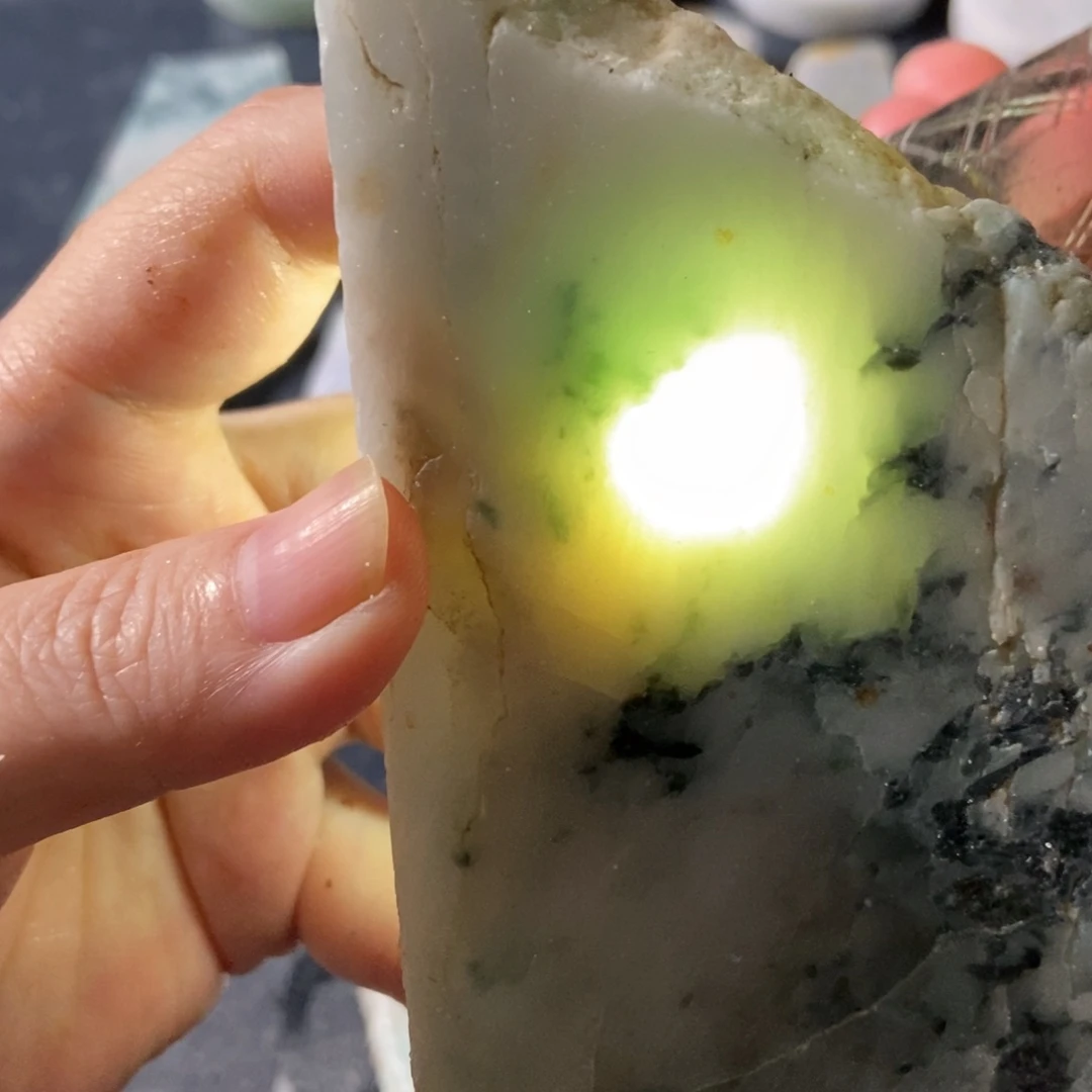 翡翠未镶嵌挂件天然翡翠