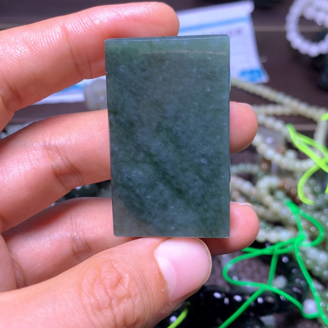 和田玉未镶嵌手串