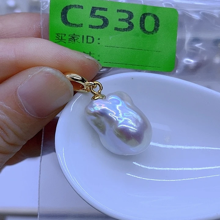 颈饰未镶嵌淡水珍珠