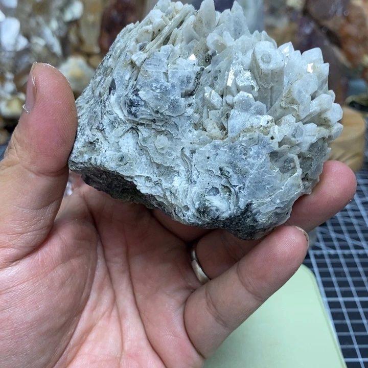 水晶水晶柱未镶嵌