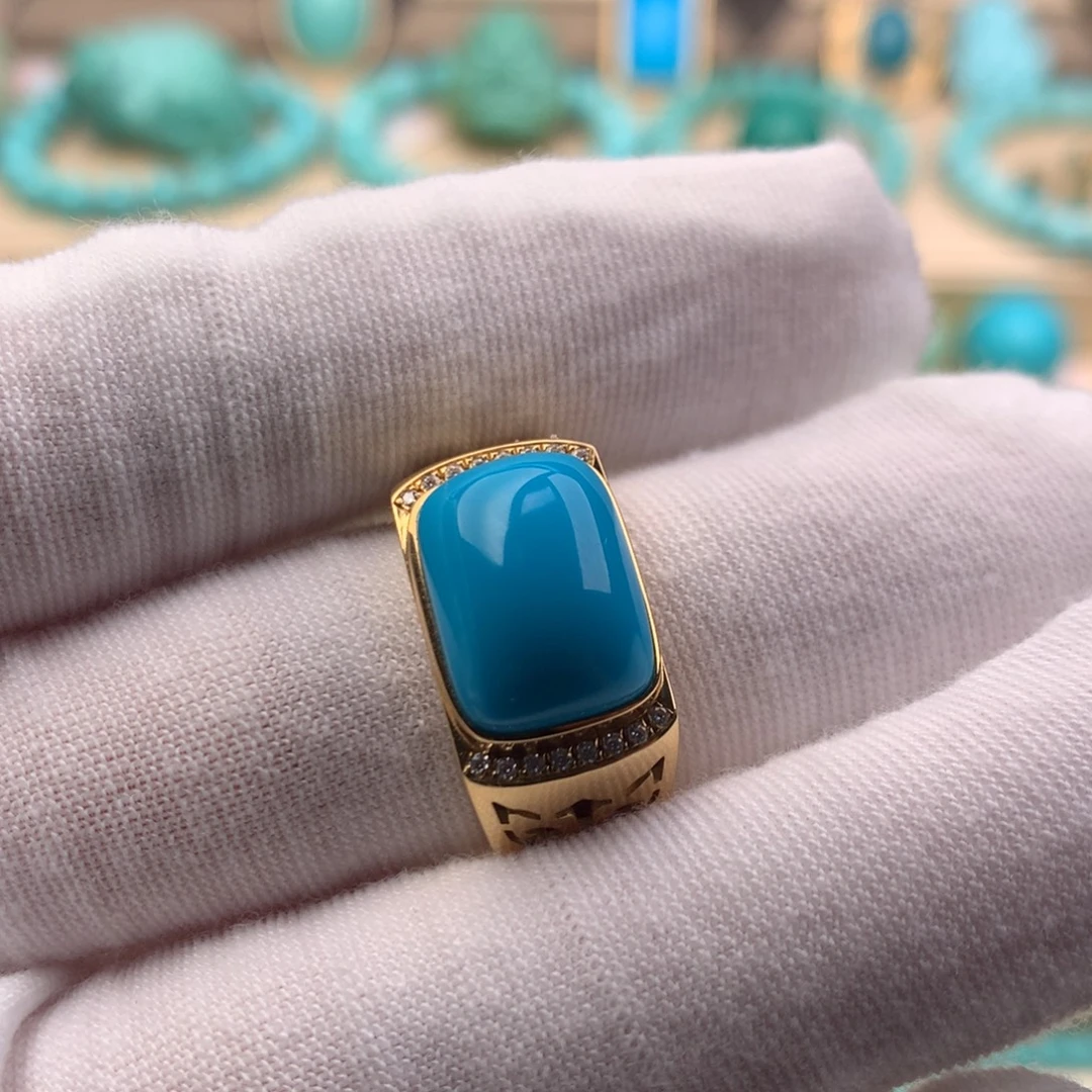 绿松石18K金镶嵌珠宝奇石