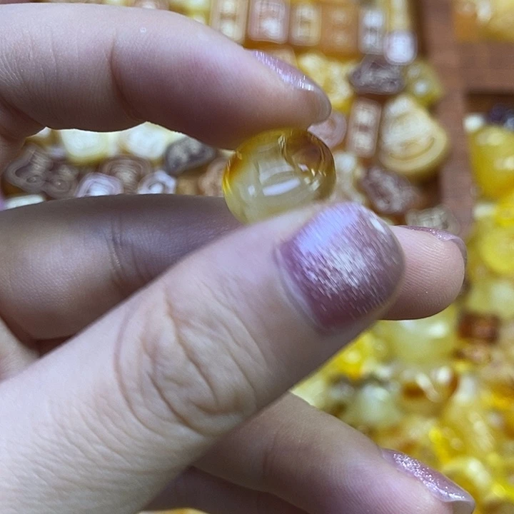 吊坠橄榄核小钱币