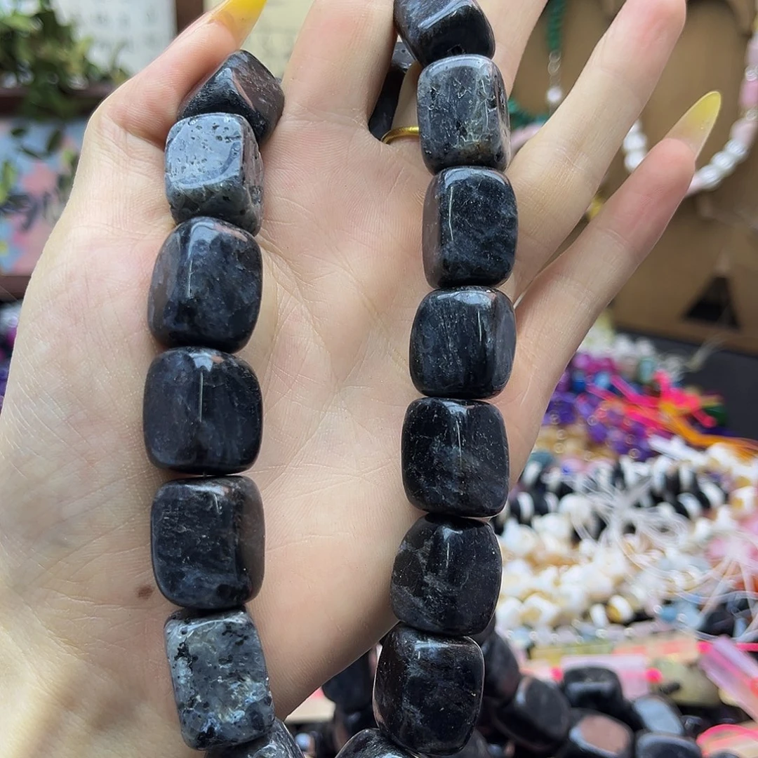 未镶嵌玛瑙/玉髓珠宝半成品/黑闪石 长方圆角15*20mm 38号
