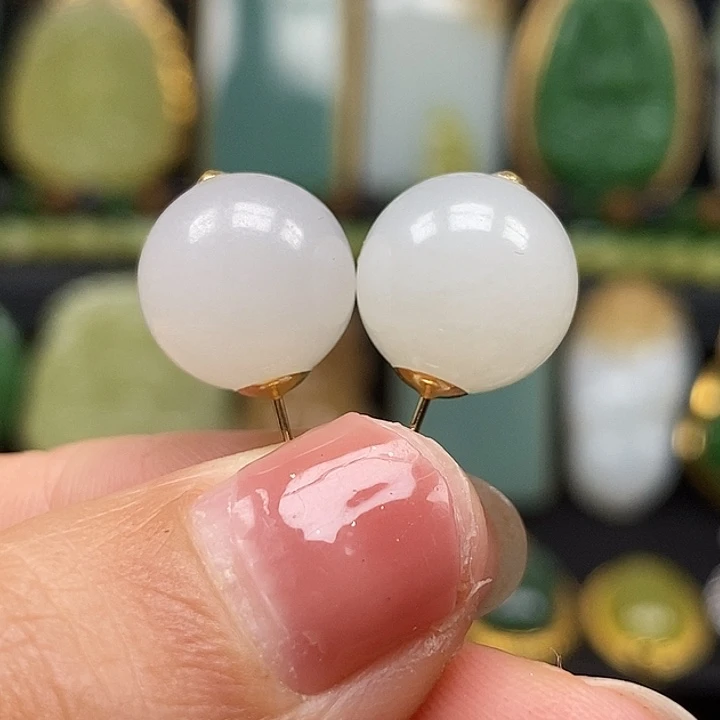 和田玉18K金镶嵌颈饰