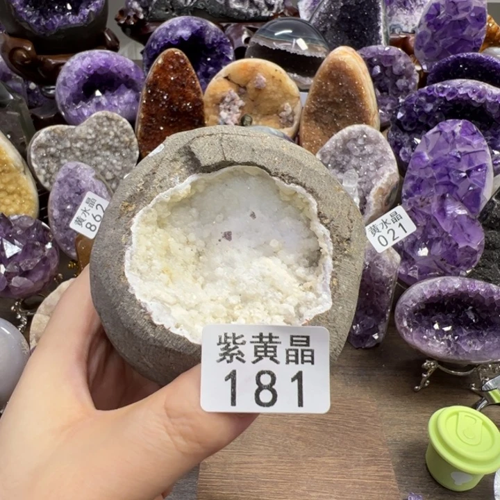 未镶嵌紫晶大型摆件（非配饰）181