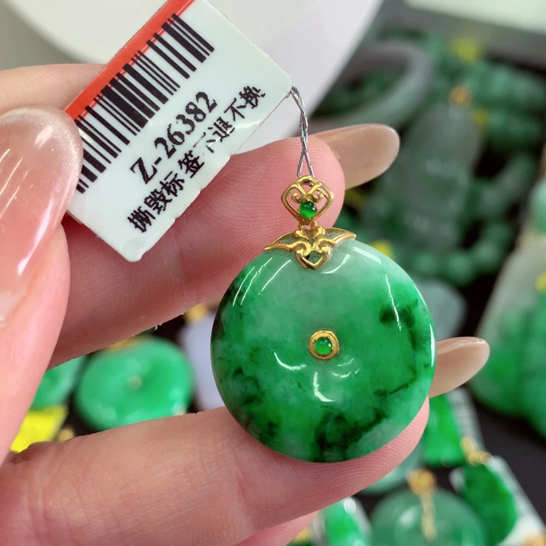 翡翠18K金镶嵌吊坠(不含链)