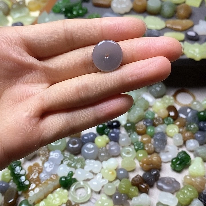 未镶嵌和田玉挂件平安扣