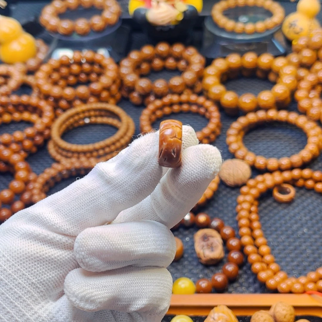 承***@吊坠桃核过11尺龙纹跑环