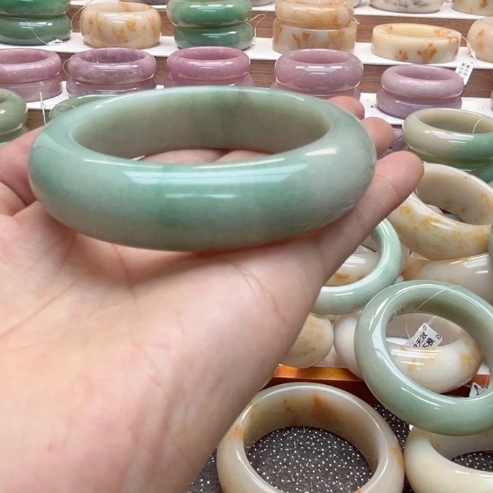 石英质玉手镯合金