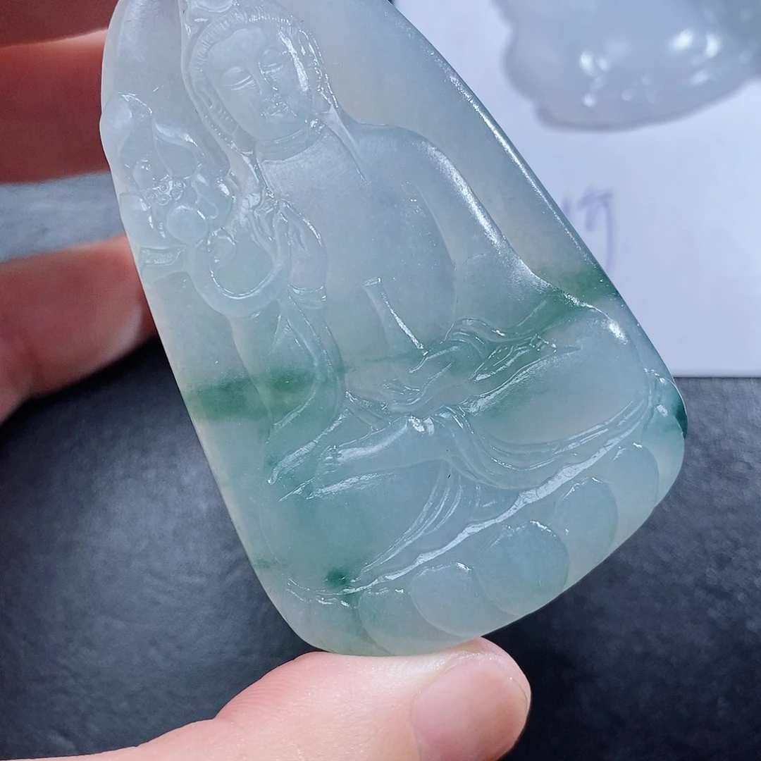 胡***大定制翡翠未镶嵌毛货