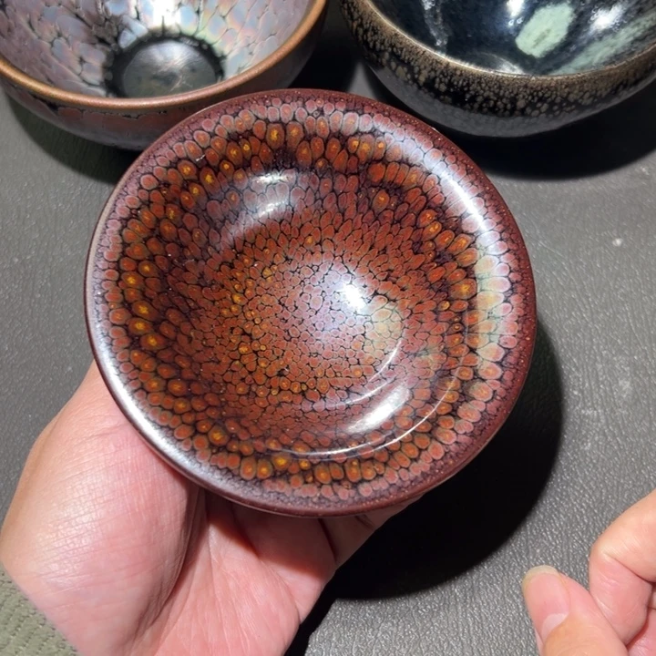 茶盏好想和她谈心论