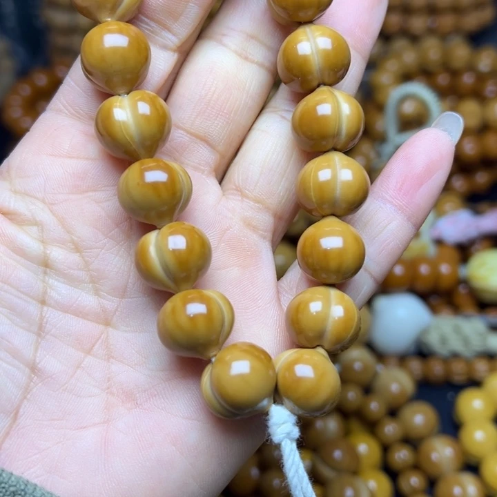 吊坠橄榄核聚宝盆