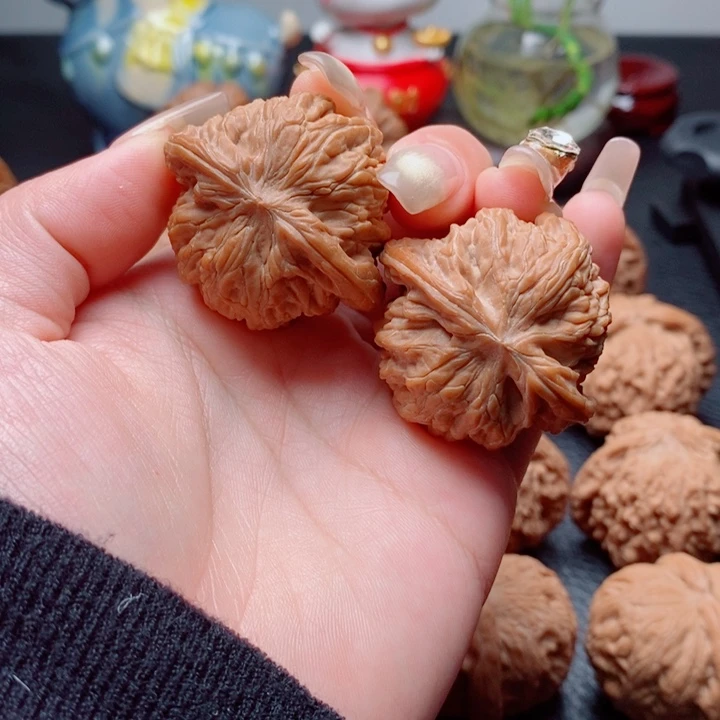 容***嬷把件文玩核桃磨盘40