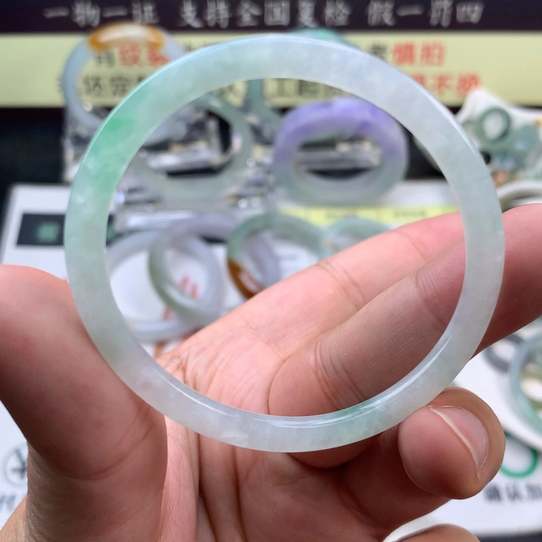 【闪购商品】未镶嵌定制翡翠55贵妃