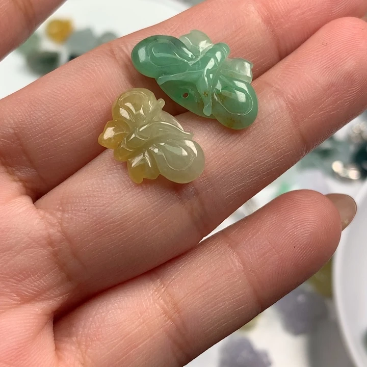 云***️翡翠未镶嵌项圈翡翠