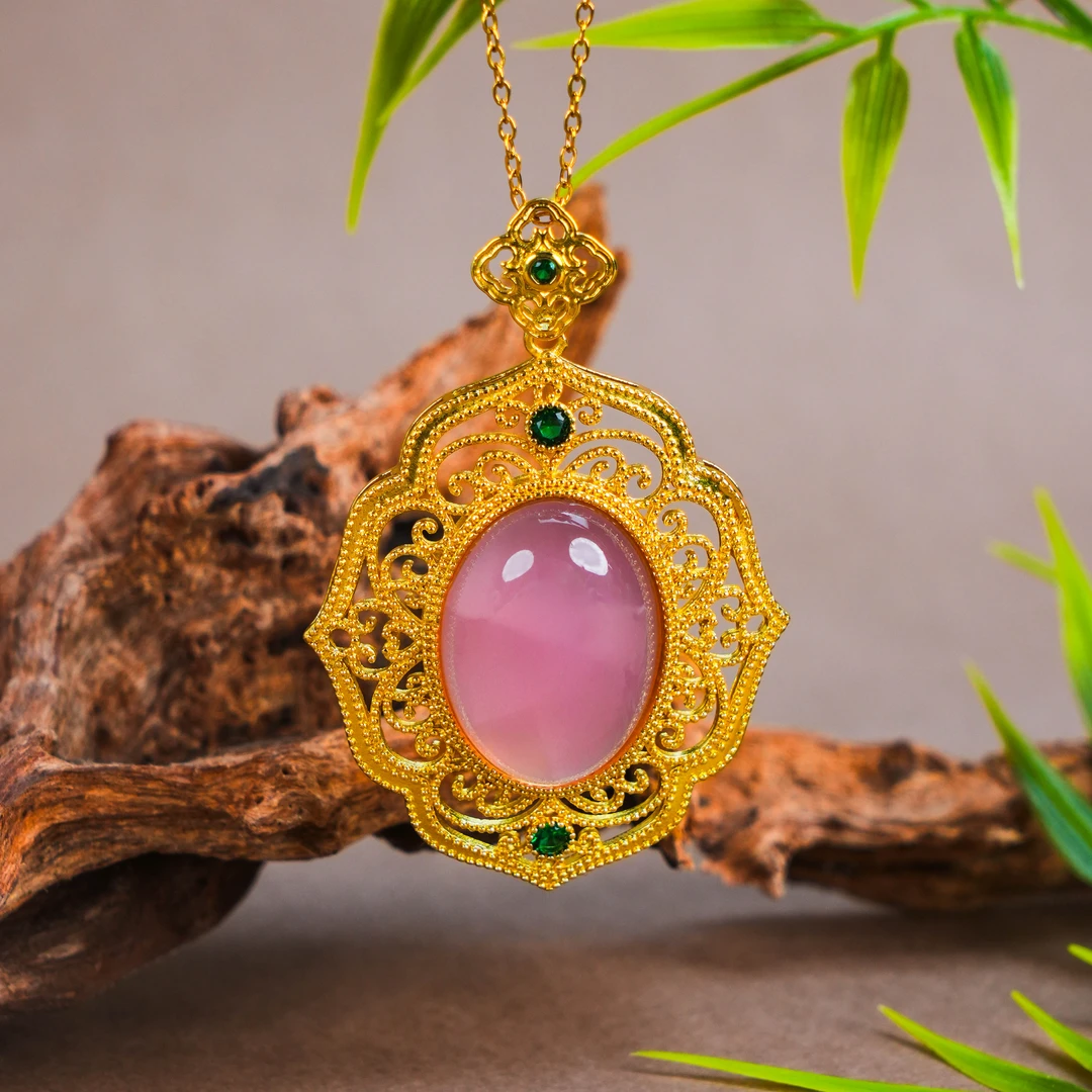 Y-714 天然玉髓花开富贵吊坠 主石约17*24mm 赠链