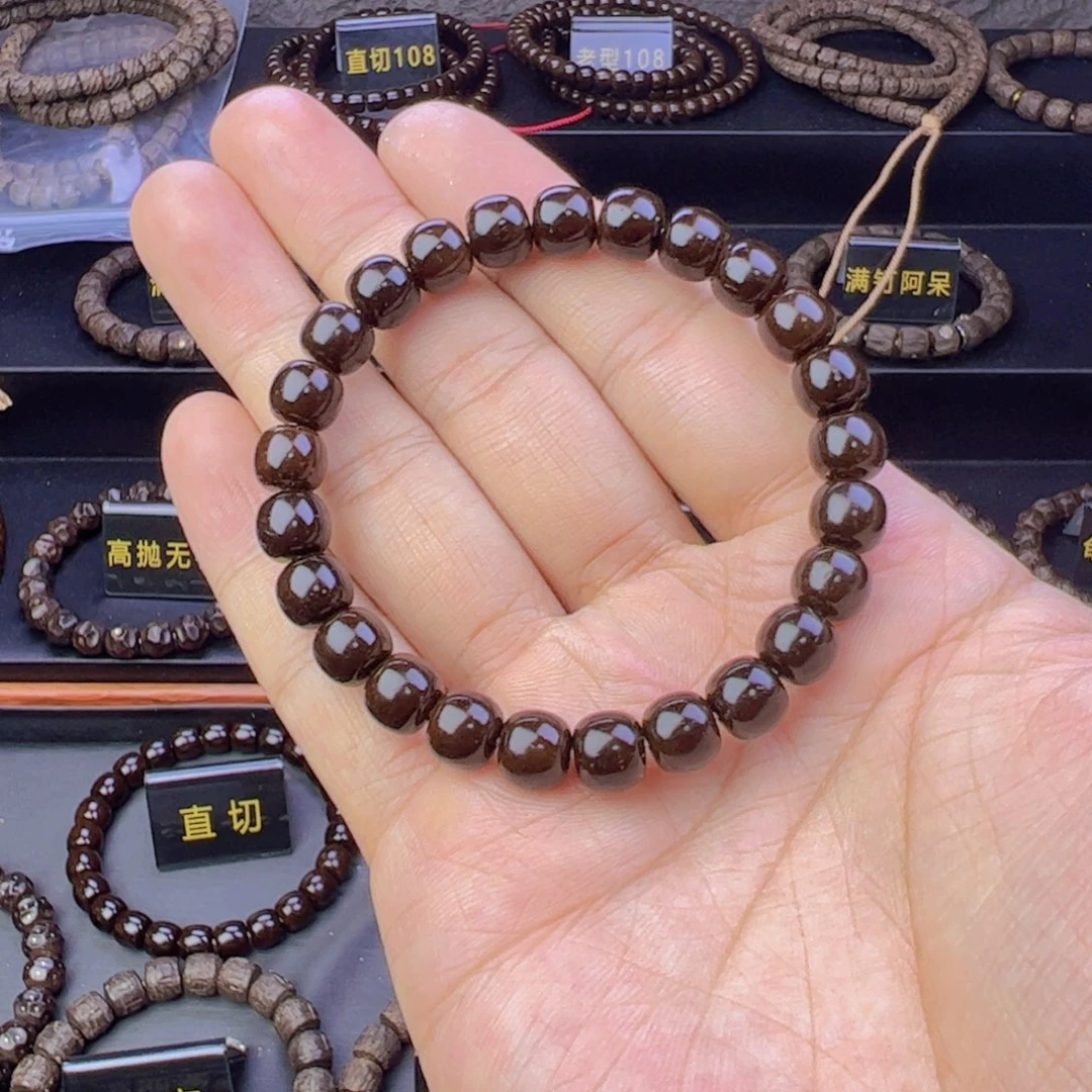椰蒂吊坠康9.8老行，精挑，