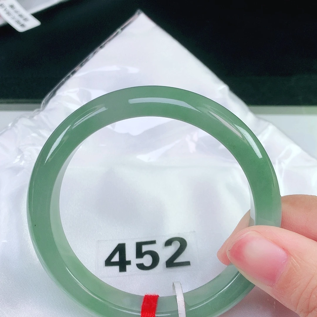 未镶嵌手镯翡翠翡翠手镯