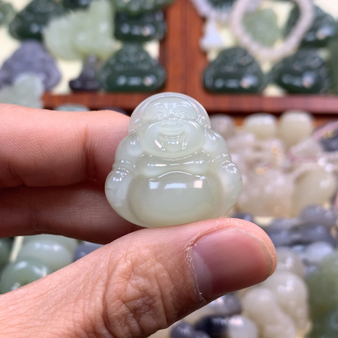 【闪购商品】和田玉颈饰未镶嵌憨***