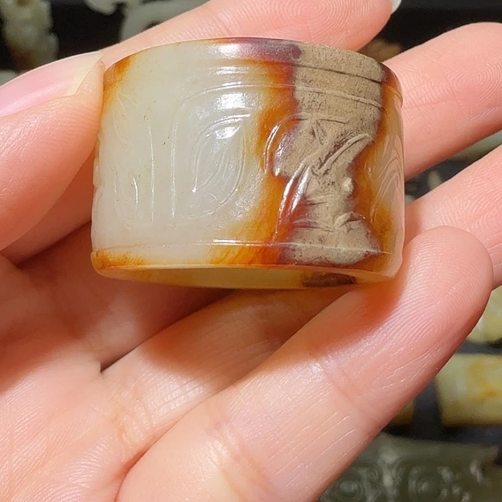路****和田玉（糖玉）未镶嵌挂件