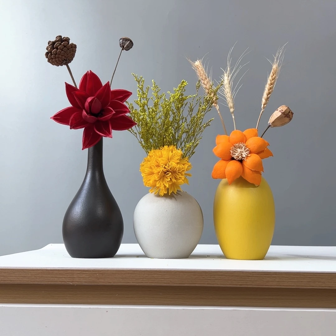 瓶花瓶带花高度20-30厘米左右