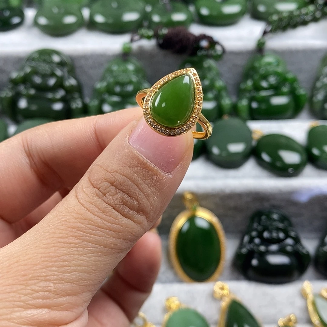 和田玉（碧玉）未镶嵌颈饰