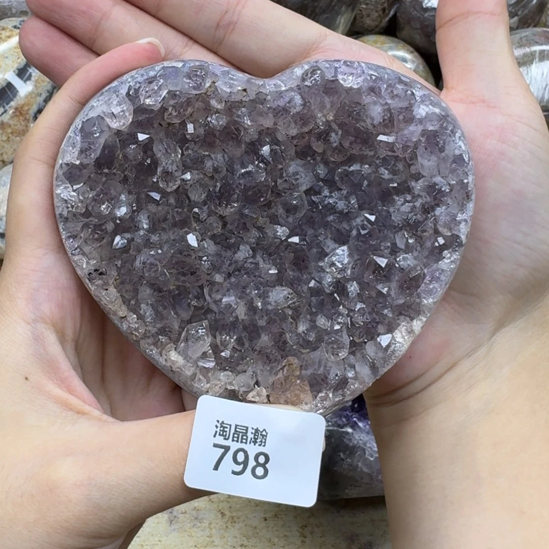 未镶嵌水晶大型摆件（非配饰）