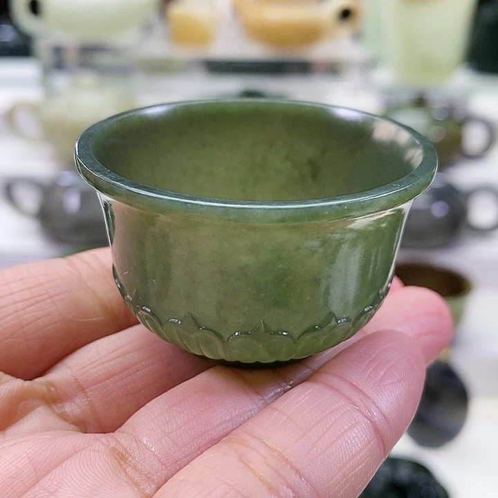 未镶嵌和田玉挂件茶杯30m l